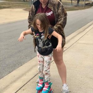 Meet your Posher, Ashley